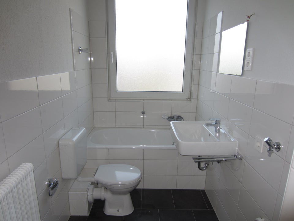 Gut aufgeteilte 3,5-Zimmerwohnung mit Balkon - Foto 2