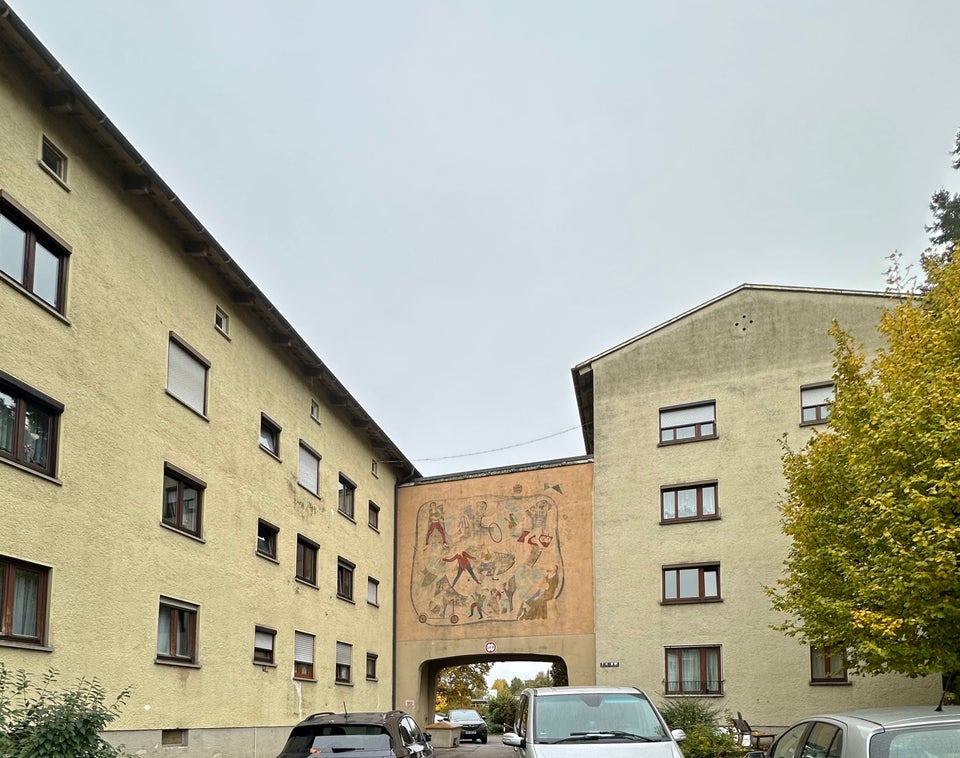 Perfekt für Familien: Frisch sanierte 4 Zimmer mit Balkon - Foto 2