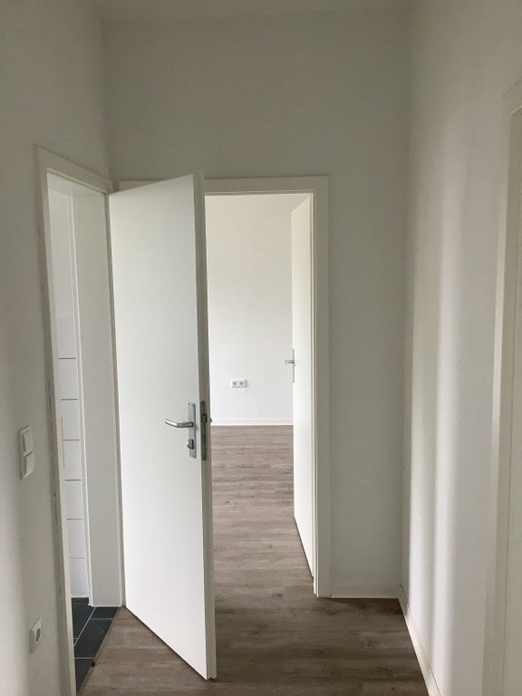 Kleine 3-Zimmer-Wohnung sucht neue Mieter - Foto 5
