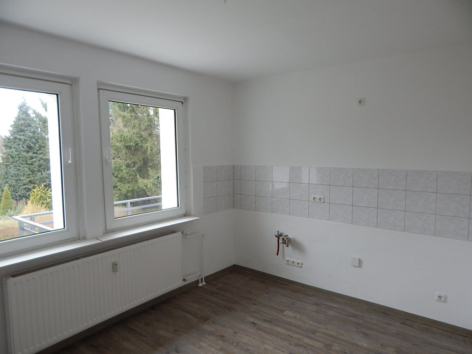 Bald verfügbar! Renovierte 2-Zimmer-Wohnung in grüner Umgebung - Foto 2