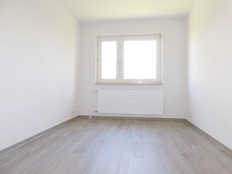 Kleine 3-Zi.-Whg. mit neuem Bad und neuem Boden - Foto 3