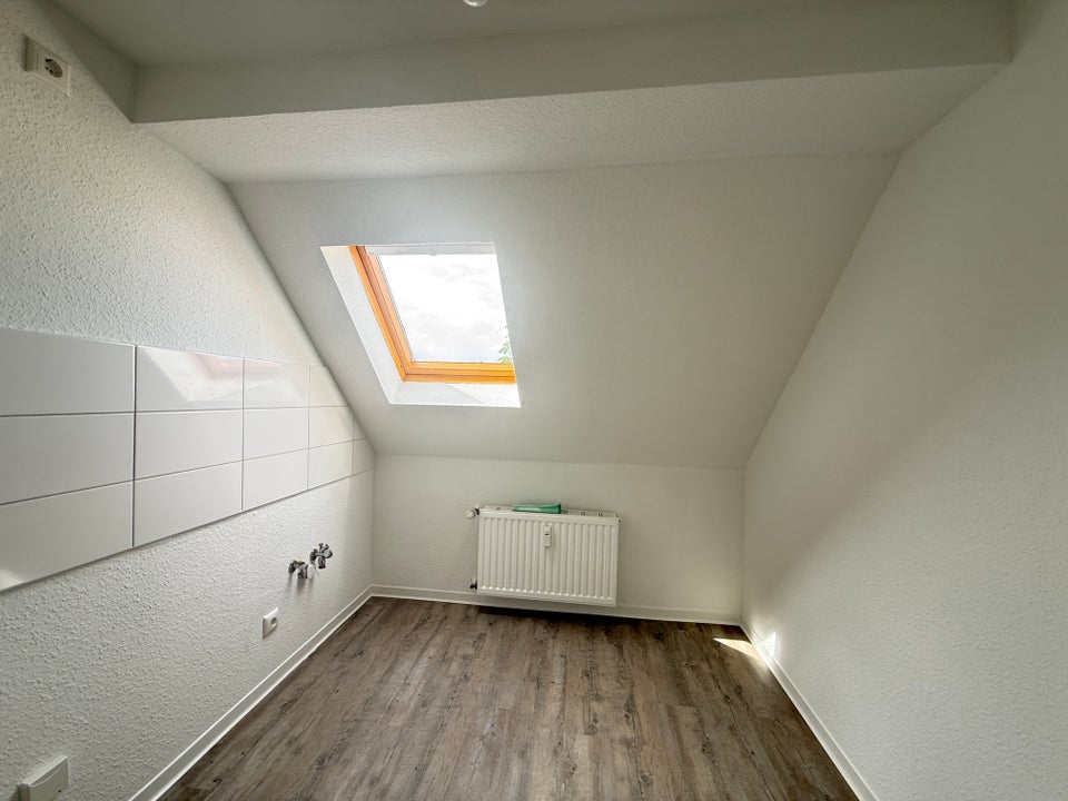 Sanierte Maisonette-Wohnung wartet auf Ihren Einzug! - Foto 4
