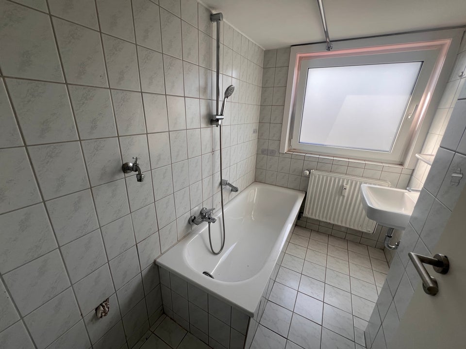 3-Zimmer-Dachgeschosswohnung frei! - Foto 2