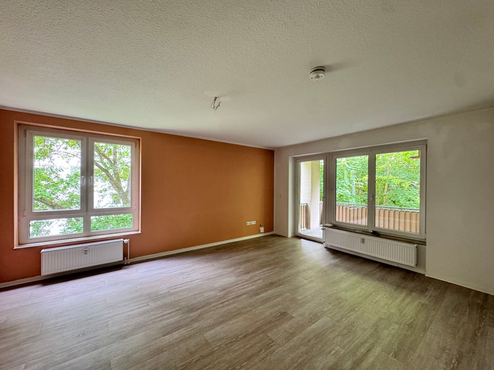 großzügige 3-Zimmer-Wohnung in schöner Lage - Foto 1