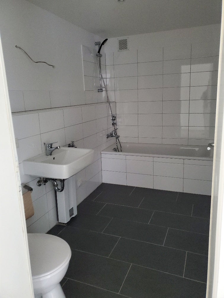 Gemütliche 2-Zi.-Whg. mit neuem Bad und Balkon - Photo 3