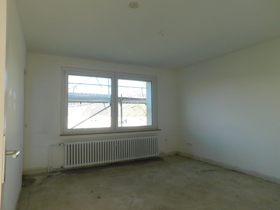 Schöner Wohnen im Modernisierten Haus! - Foto 1