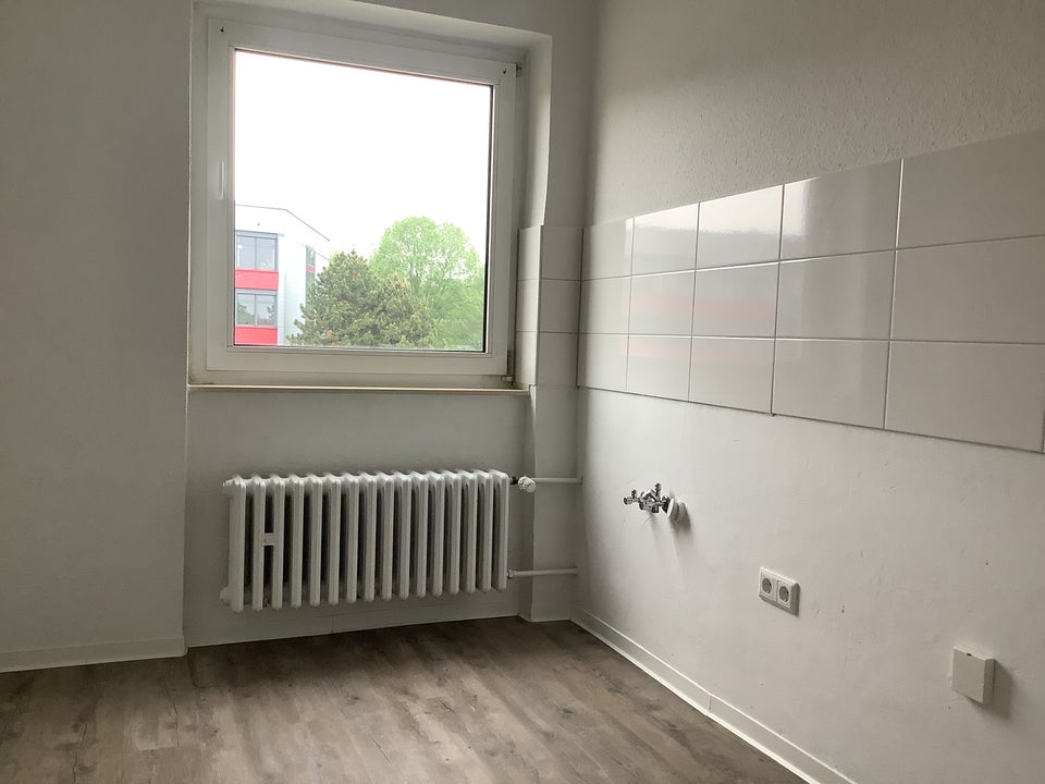 Hier macht wohnen Spaß: renovierte 3,5-Zimmer-Wohnung in zentraler Lage - Photo 3