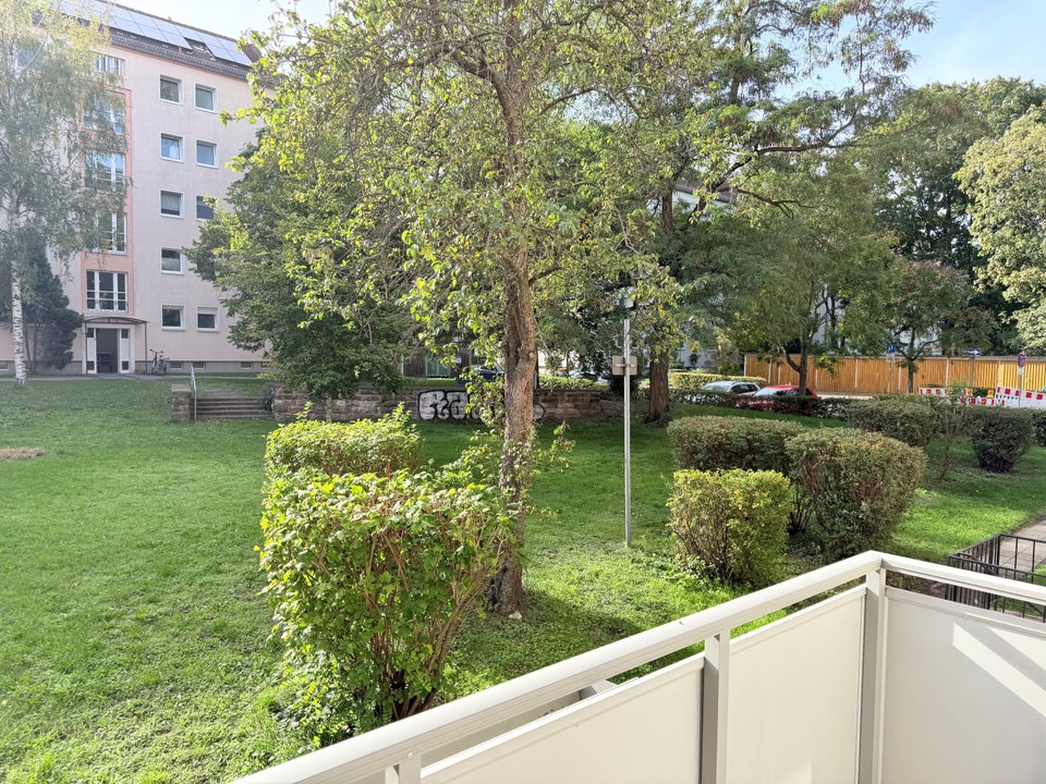 Mittendrin und doch im Grünen - Foto 4