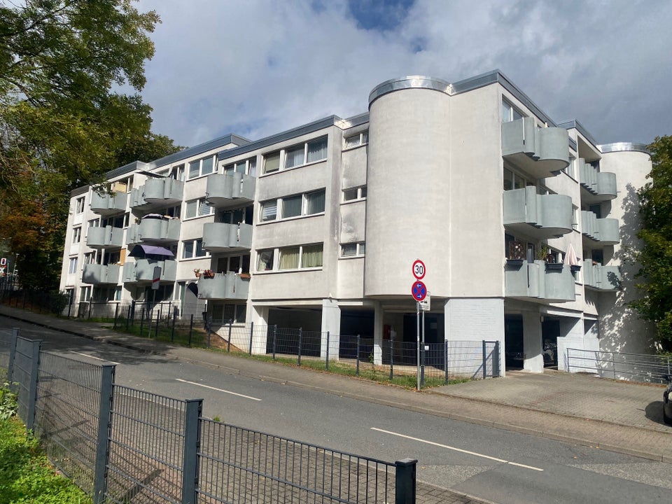 Sanierte 1-Zimmer-Single-Wohnung mit Balkon - Foto 3