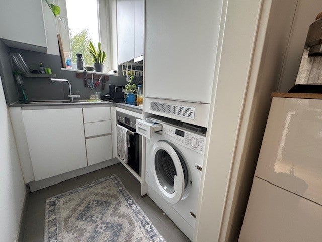 Ab dem 01.06.2026: Super schöne 2-Zimmer-Wohnung mit Einbauküche, Balkon und modernem Bad - Foto 3