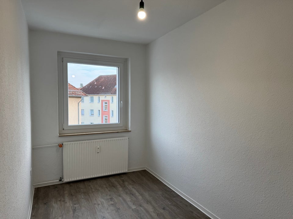 Ohne Gedanken die Sonne auf dem Balkon tanken! - Foto 3