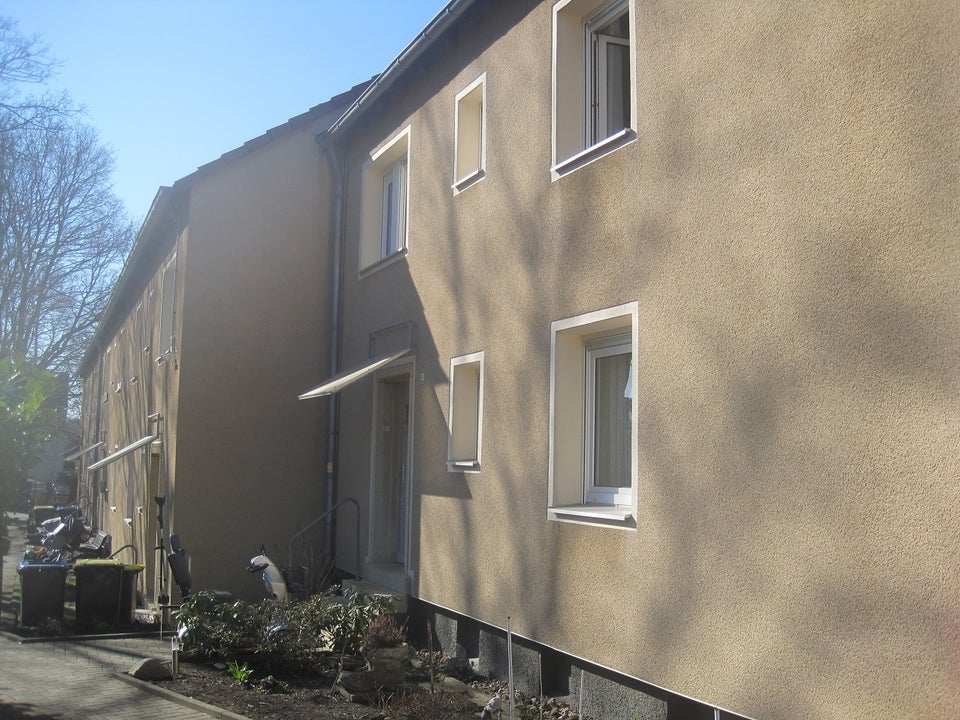 Preisgünstiges Zweifamilienhaus in attraktiver Lage - Foto 2