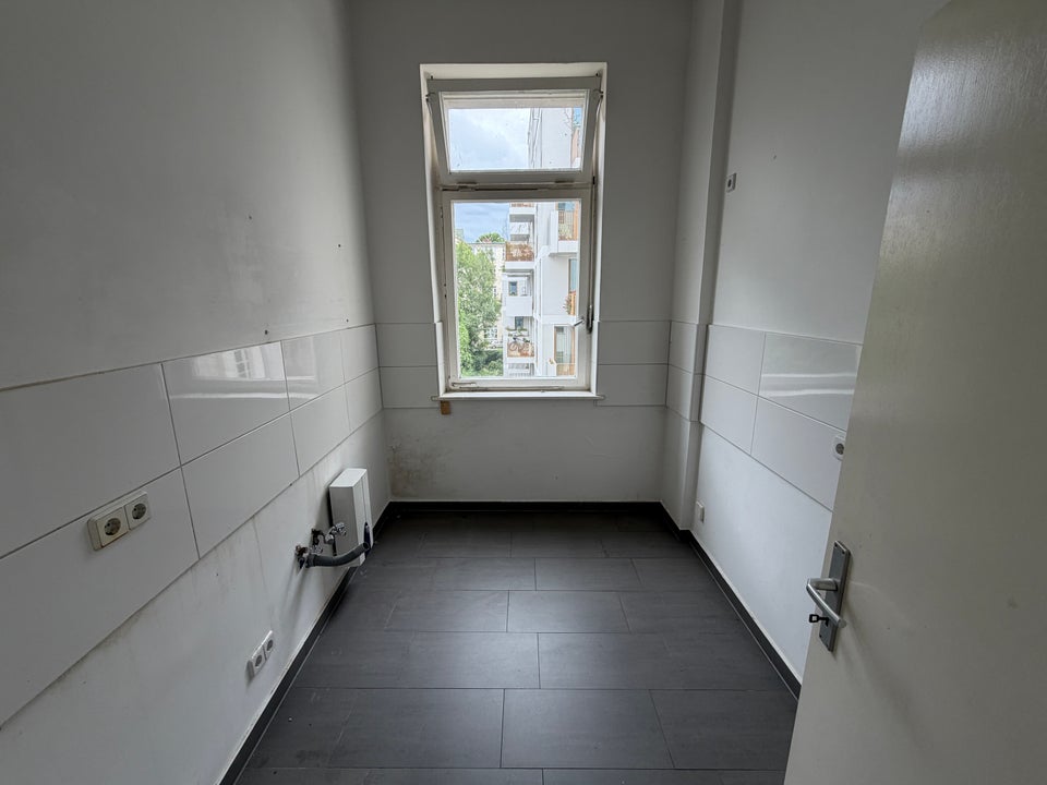 Endlich Platz für die Familie: geräumige 3-Zimmer- zum sofortigen Bezug! - Foto 1