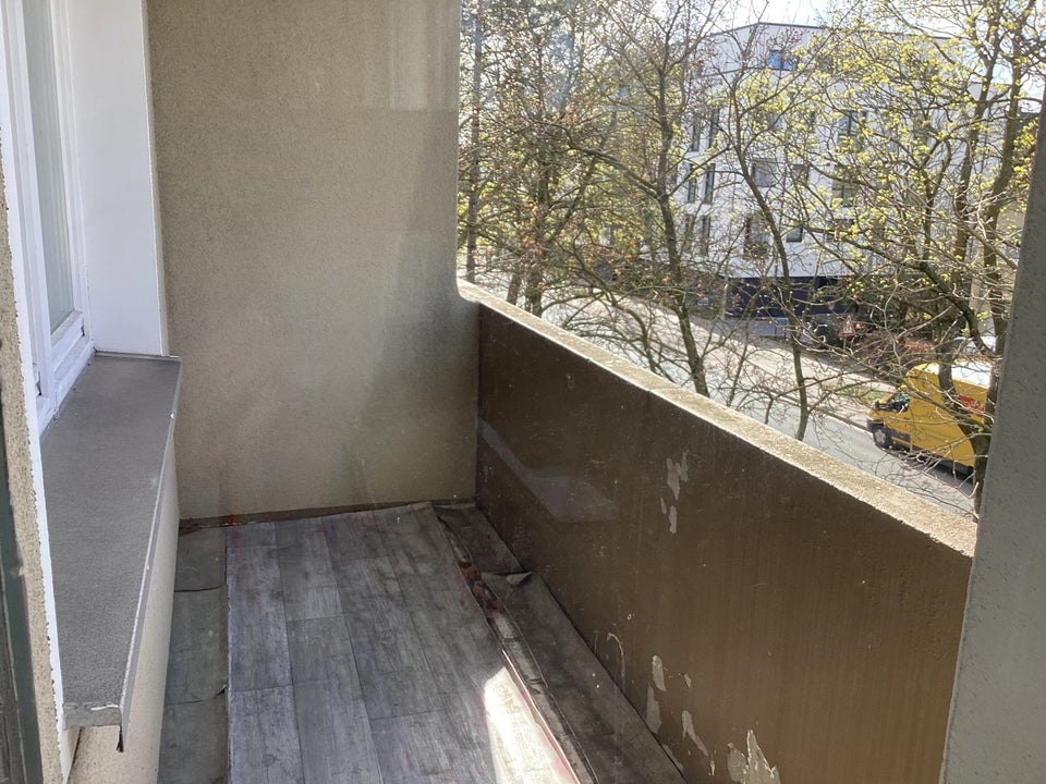 Schöne, renovierte 2-Zimmer-Wohnung mit Loggia! - Photo 5