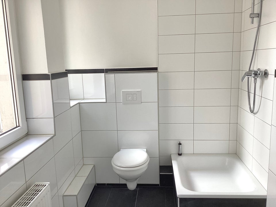 Gut geschnitten und renoviert! Jetzt einziehen! - Photo 3