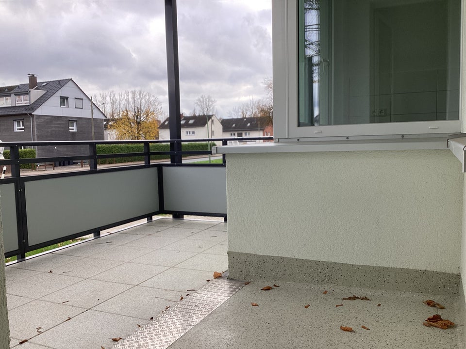 großzügige 2-Zimmer Wohnung im Erdgeschoss mit Balkon! - Foto 4