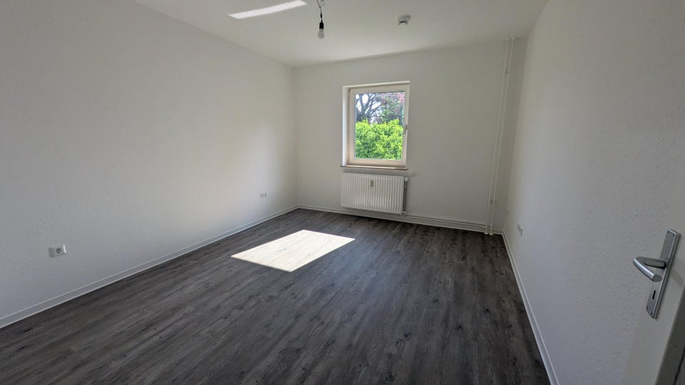 Modernisierte 2-Zimmer-Wohnung ab sofort - Foto 2