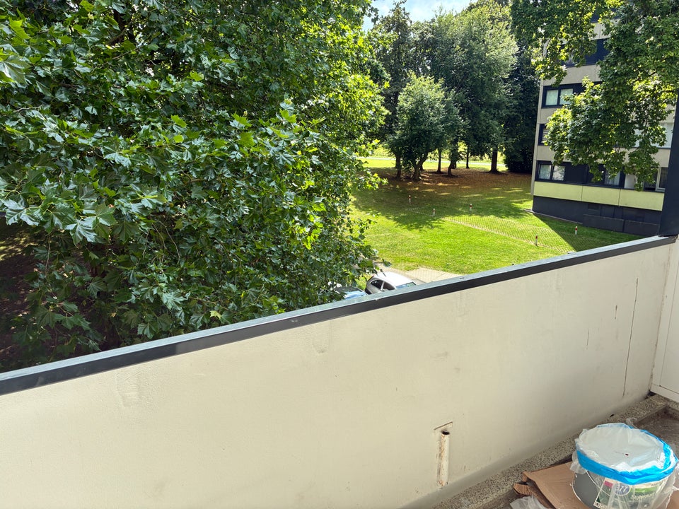 Neue Wohnung, neues Glück! Ansprechende 3,5-Zi.-Wohnung - Photo 4