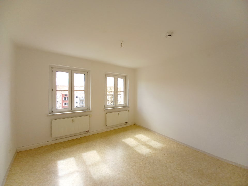 Striesen: Große 2-Zimmerwohnung mit separaten Räumen - Foto 4