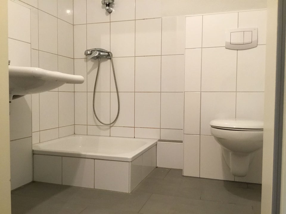 Umzug ohne Stress - die Renovierung übernehmen wir für Sie! - Photo 2