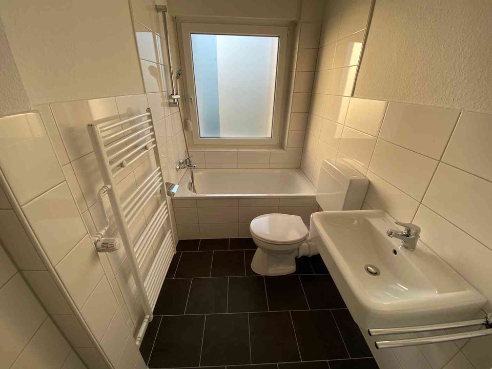 Ihr Rückzugsort mit Balkon - moderne 1,5 Zimmer Wohnung - Foto 3