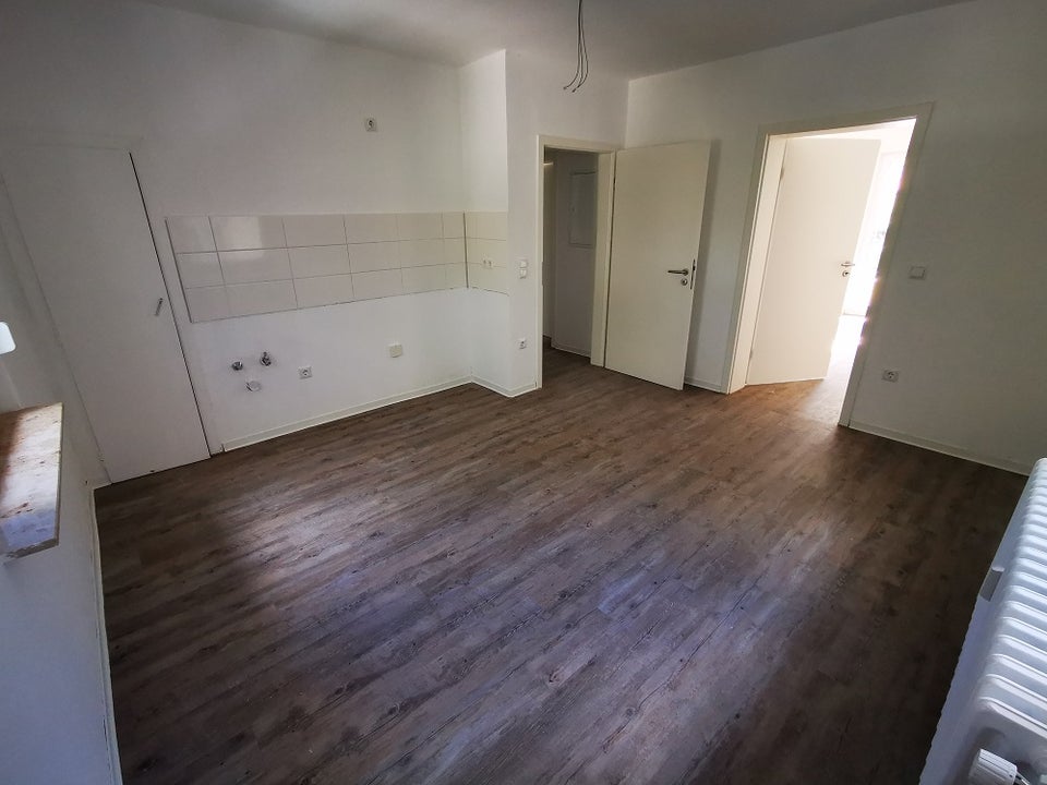 Modernisierung 2022!! 2 Zimmerwohnung mit Balkon - Photo 2