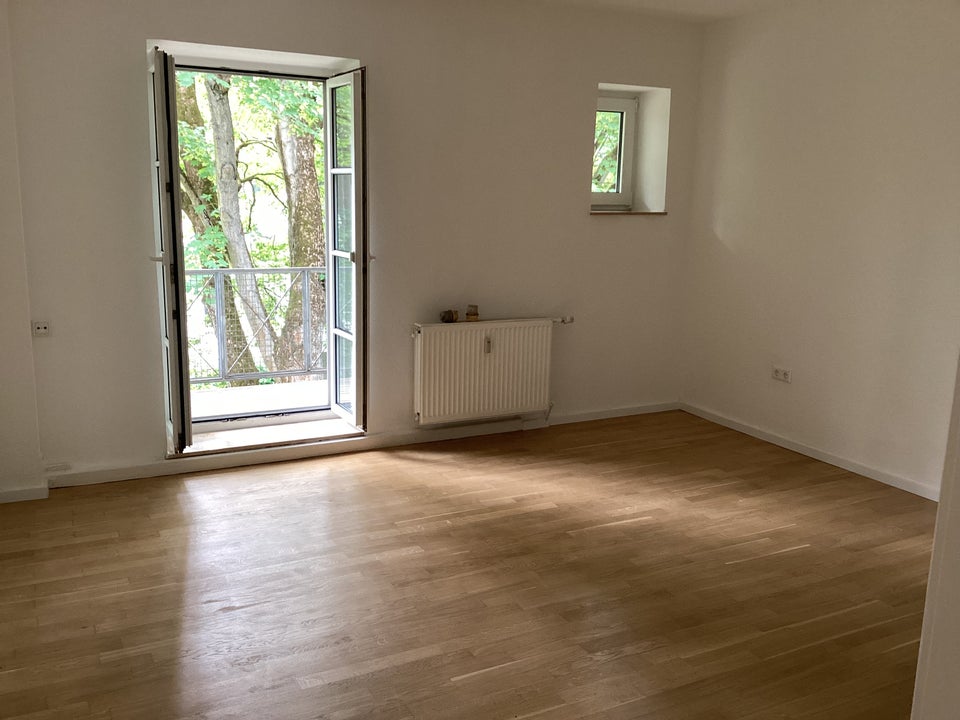 Frisch renovierte 3-Zimmer-Wohnung mit Balkon - Foto 1