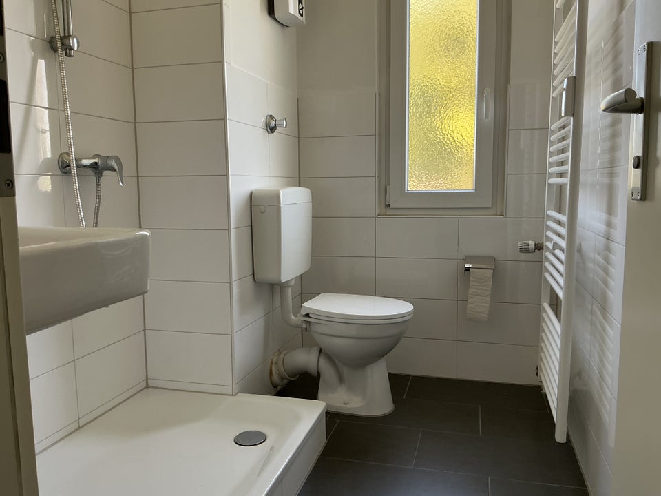 Schöne kleine 2-Raumwohnung renoviert mit Balkon... - Foto 3