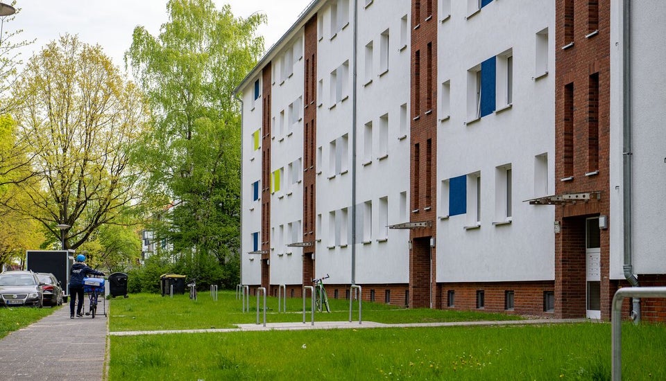 Wer will mich!? Günstige 2-Zimmer-Wohnung - Foto 1