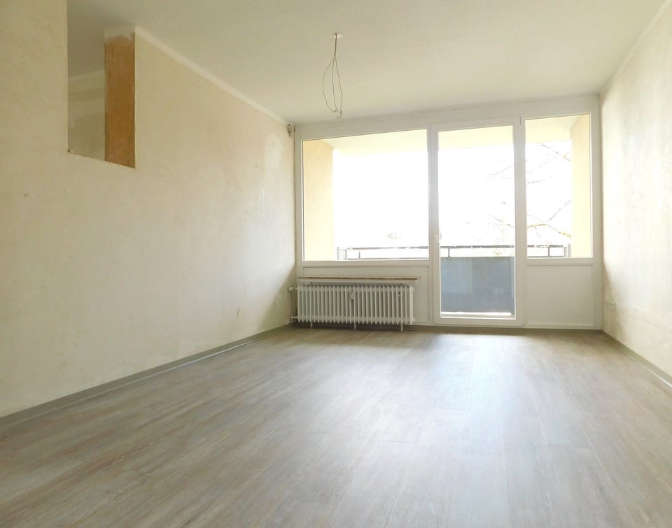 Gemütliche 3-Zi.-Whg. mit neuem Boden und sonniger Loggia in Vohwinkel - Foto 3