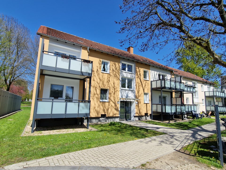 Reinkommen und Wohlfühlen: 3-Zimmer-Wohnung mit großem Balkon - Foto 3