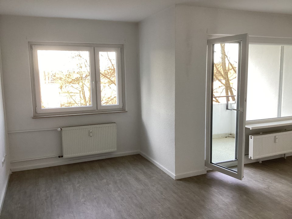 Preisgünstige 3-Zimmer-Wohnung - Photo 2