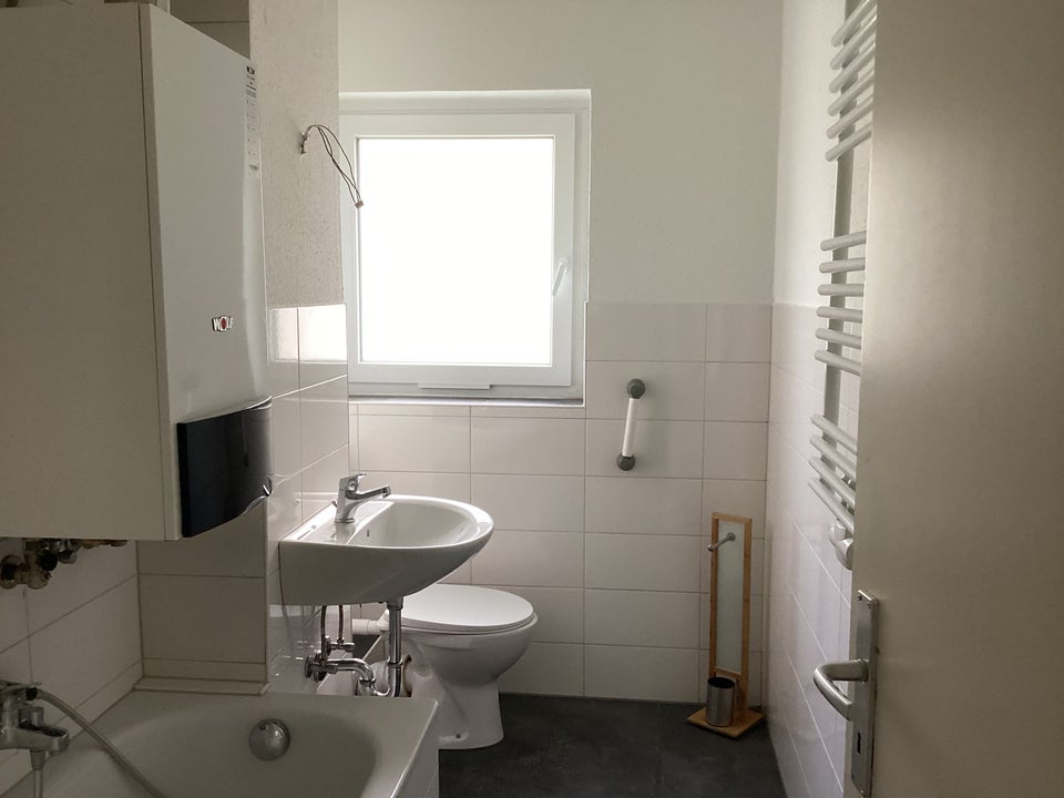 Bezugsfrertige Wohnung sucht Mieter! - Photo 2