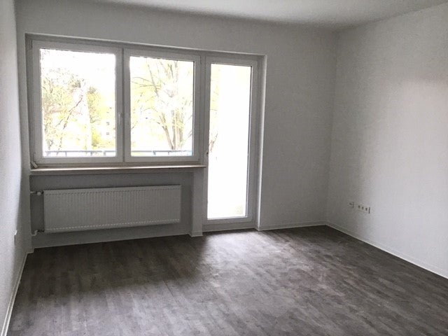 Frisch renovierte Wohnung in gepflegter Anlage - Foto 2