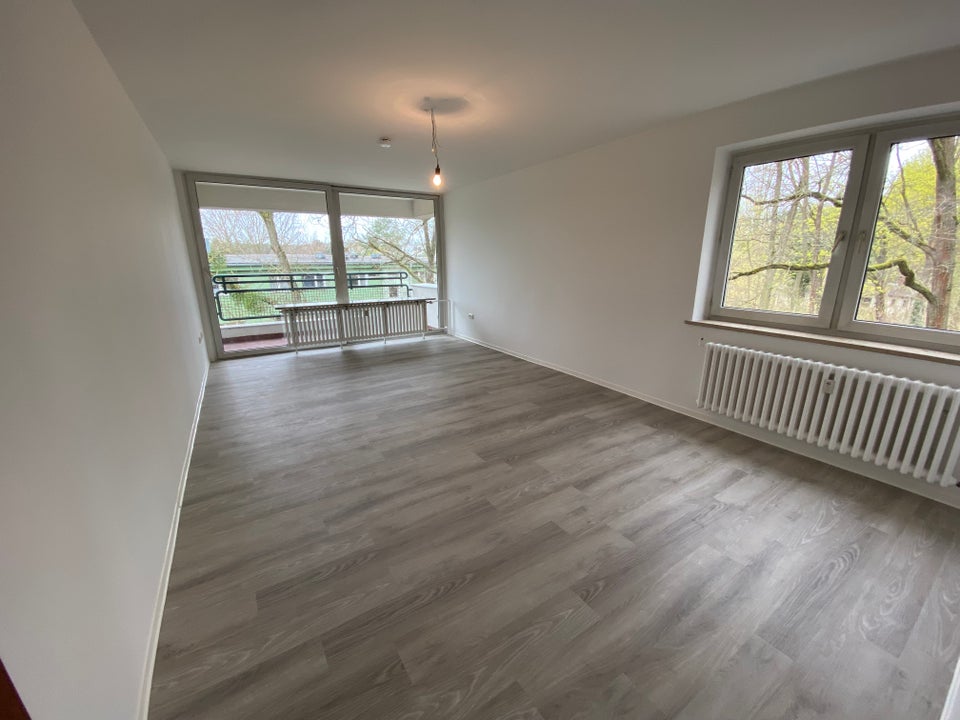 Ihr neues Zuhause: großzügige 4-Zimmer-Wohnung mit Balkon - Foto 2