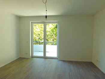 Neuwertige 2-Zimmer-Wohnung mit Einbauküche und einem tollen Ausblick! - Photo 5