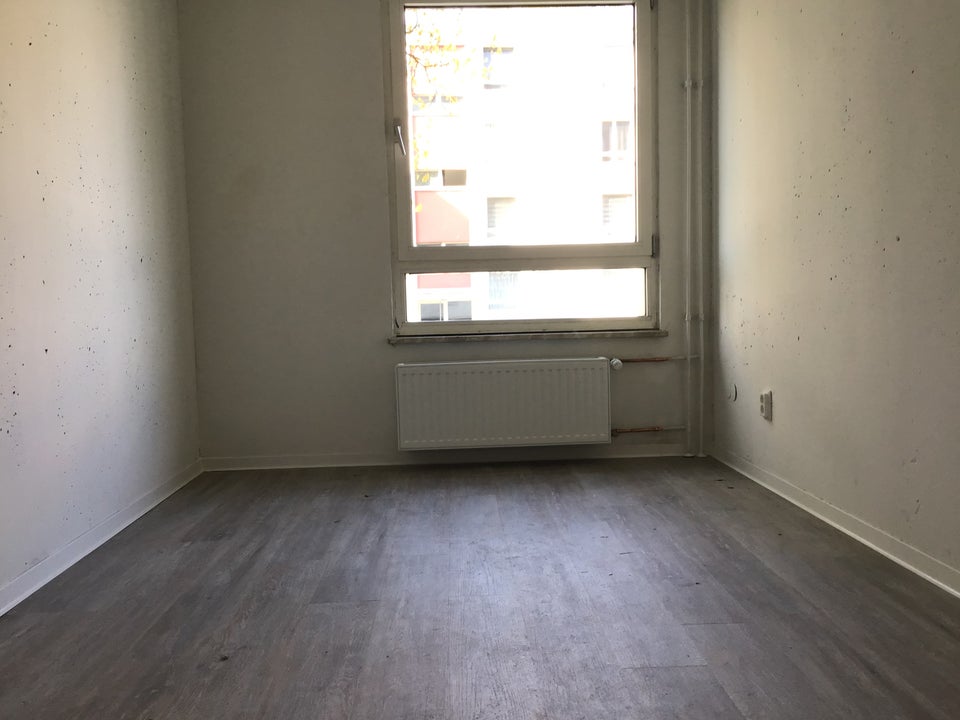 Da kommt man gern Heim: gemütliche 3-Raum-Wohnung für die kleine Familie! - Photo 3