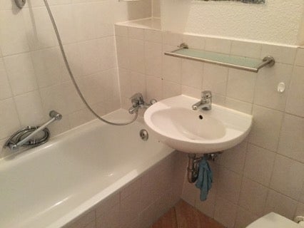 Schöne Wohnung im Hochpaterre! Rufen Sie an! Tel. 0160 90540059 - Foto 2