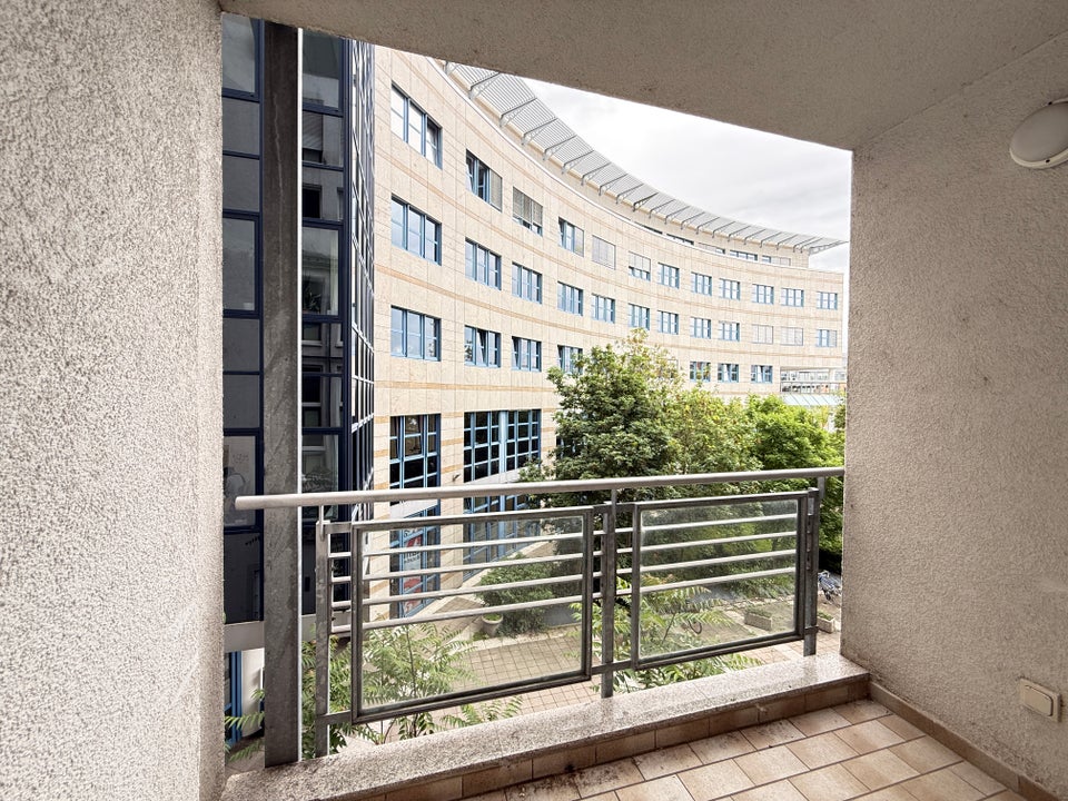 Das Glück hat ein Zuhause: günstiges 1-Zimmer-Appartment mit Einbauküche - Photo 4