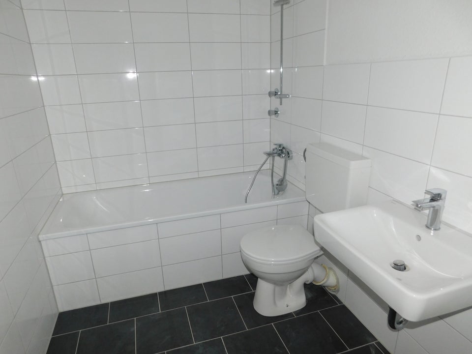 Bezugsfertiges 1-Raum-Appartement direkt am Isenbergplatz - Foto 2