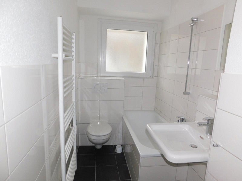 Schöne 2-Zimmer Wohnung mit Balkon!. - Foto 2
