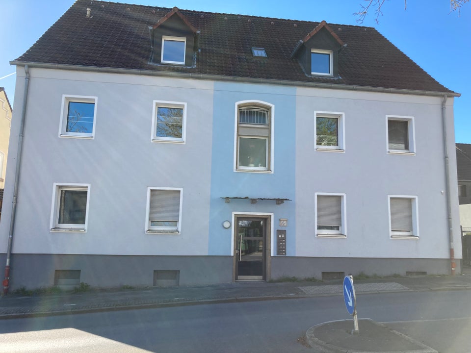 Willkommen Zuhause: großzügige 2-Zimmer-Wohnung in zentraler Lage - Foto 4