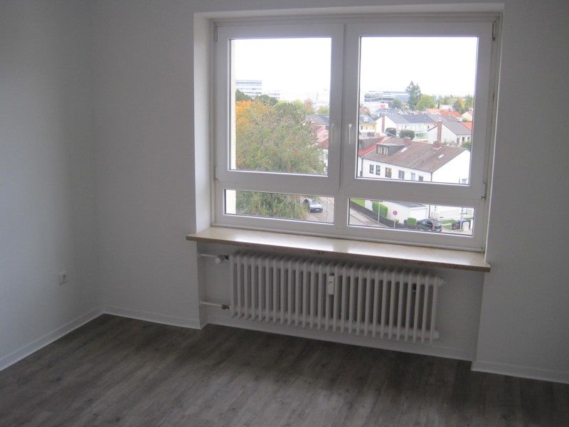 Renovierte 2-Zimmer-Wohnung mit Balkon und 57,91 m² Wohnfläche - Foto 4