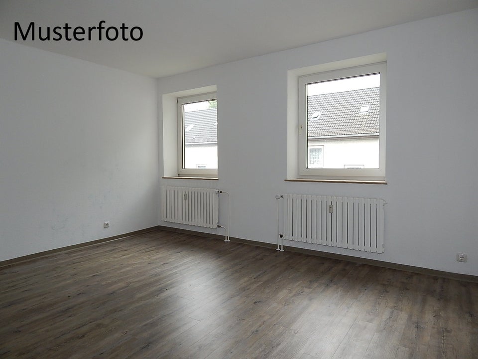 Gut geschnittene 2-Zimmer-Wohnung mit neuem Badezimmer - Photo 1