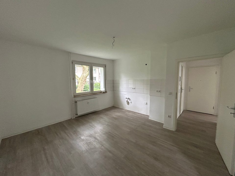 3,5-Zimmer-Wohnung mit Balkon im Herzen von Stoppenberg! - Foto 2