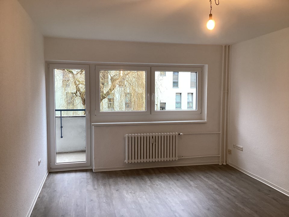 schöne 3-Zimmer-Wohnung mit Balkon - Foto 1