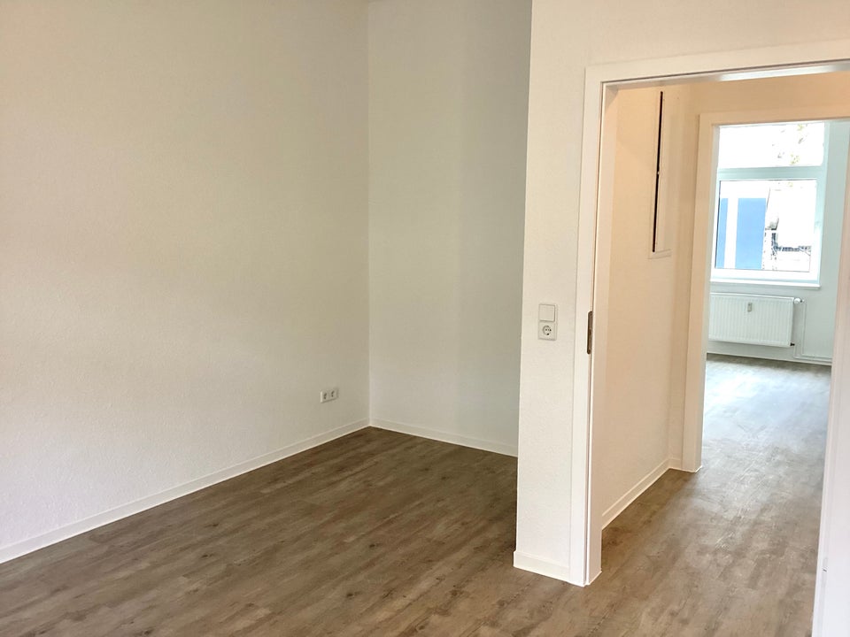 Barrierearme 2-Zimmer-Wohnung frisch renoviert! - Foto 2