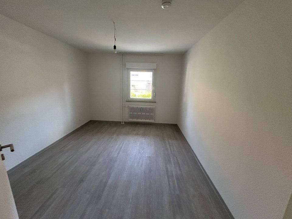 3-Zimmer-Wohnung komplett bezugsfertig - Foto 2