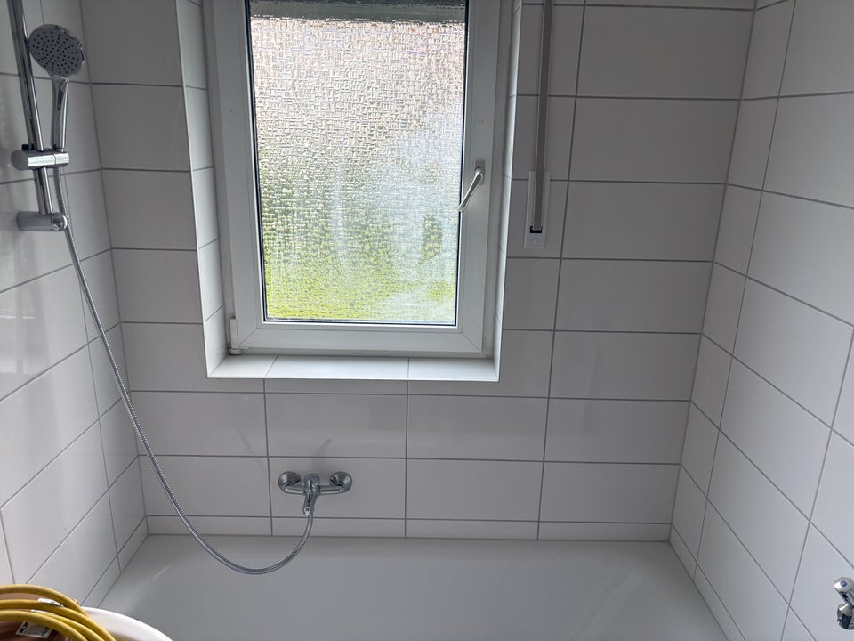 3-Zimmerwohnung mit Balkon im Erdgeschoss - Foto 1