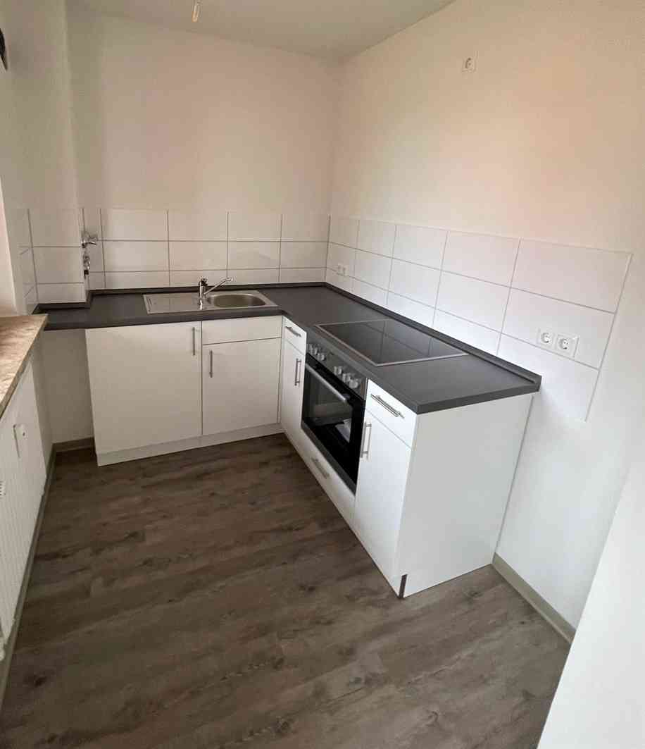 Reinkommen und Wohlfühlen: ansprechende 1,5-Zi.-Single-Wohnung - Foto 1